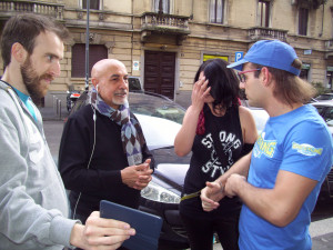 Nella foto, in alto: da sinistra a destra Michael Colombo di Abusivegames, Tony Fusaro. Insanity e Giacomo Giglio